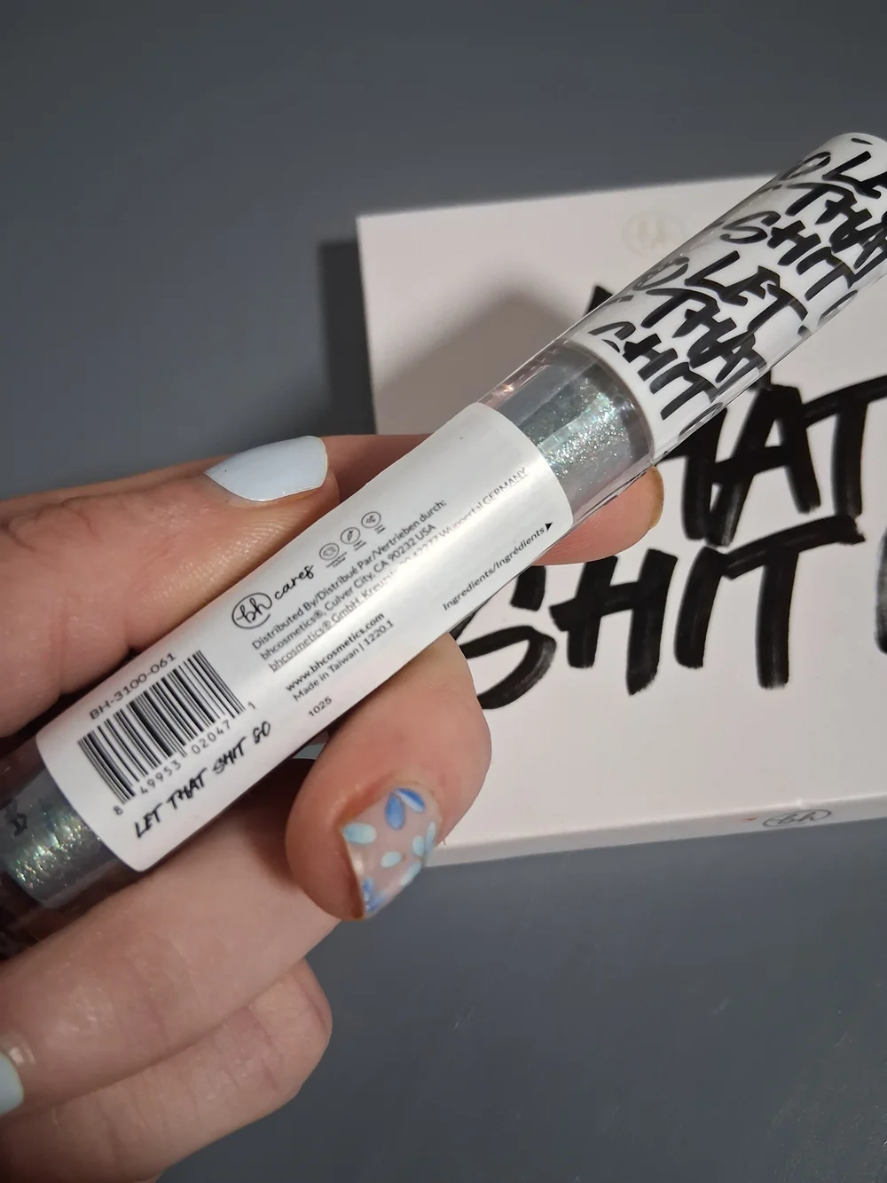 Let That Shit Go Palette + Shimmering Lip Gloss